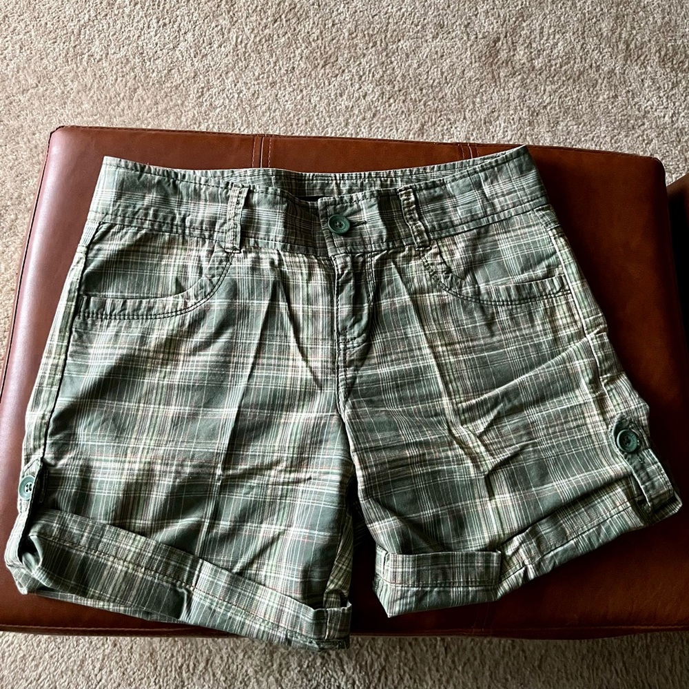 Calvin Klein Jeans - Shorts Size 4